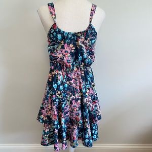 🌻 3 for $20 🌻 Lauren Conrad Floral Dress
